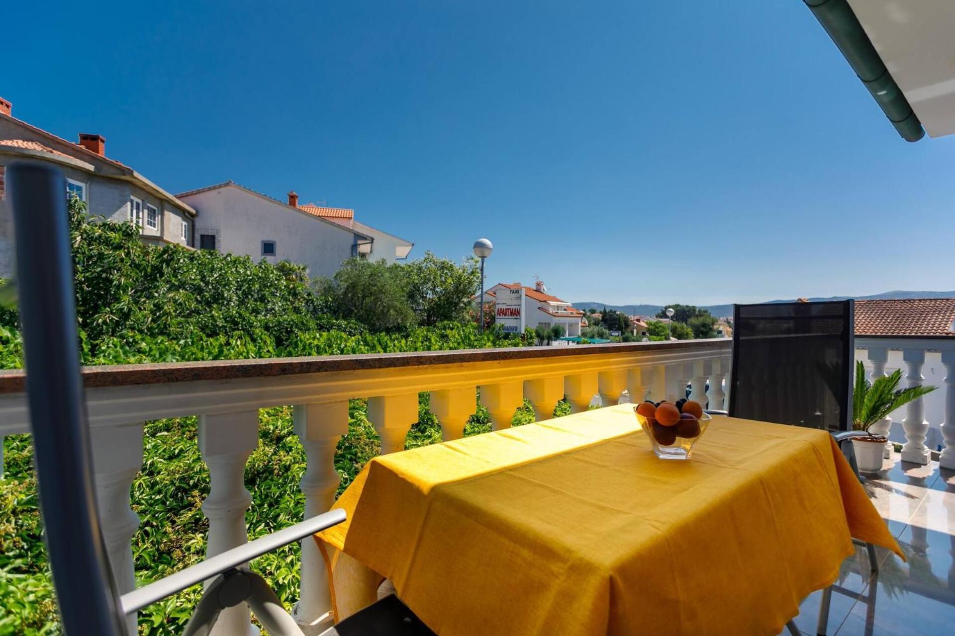 Apartments Paradiso Крк Екстер'єр фото