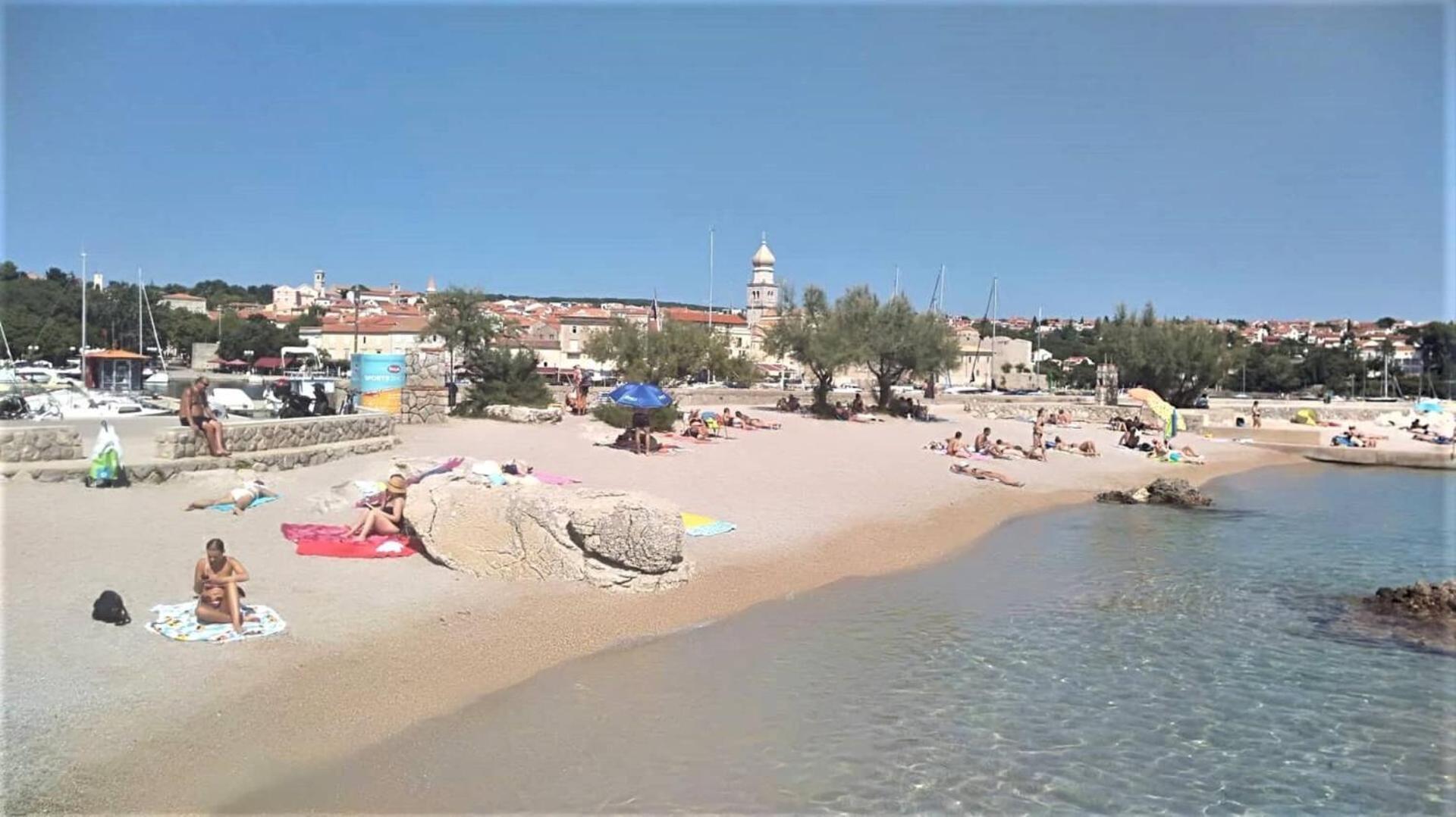 Apartments Paradiso Крк Екстер'єр фото